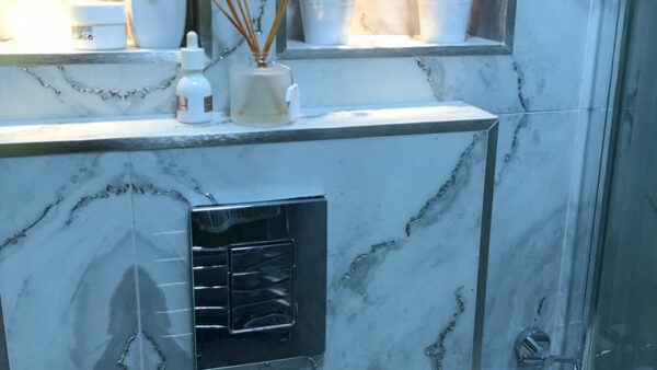 Luxury Bathroom 14